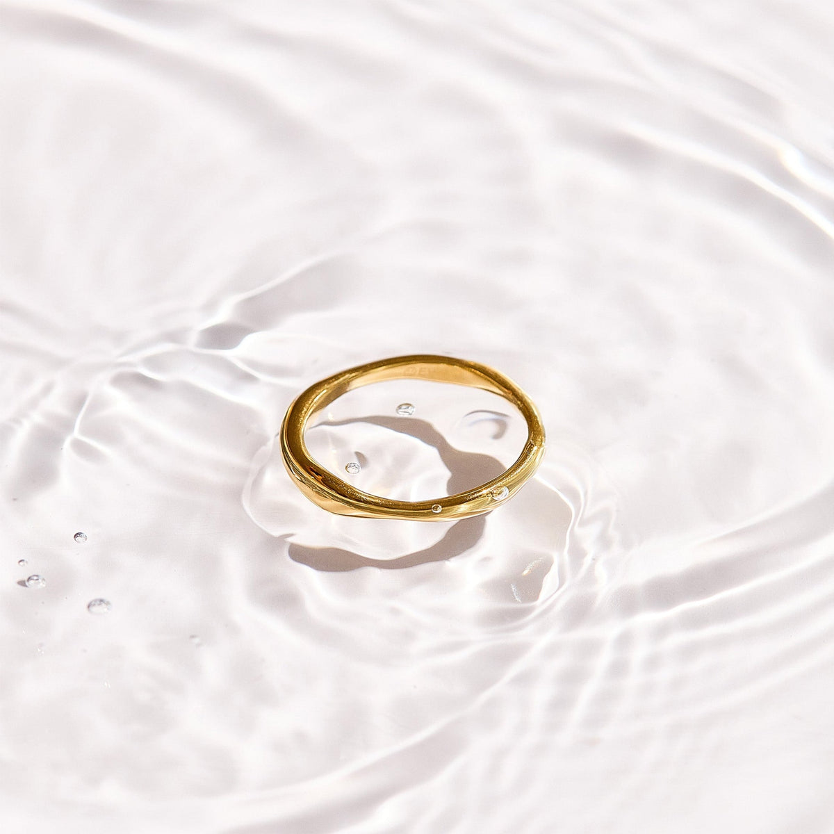 Smooth Wave Band Ring